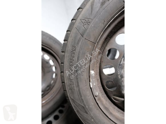 Vrachtwagenonderdelen  205/60 R16