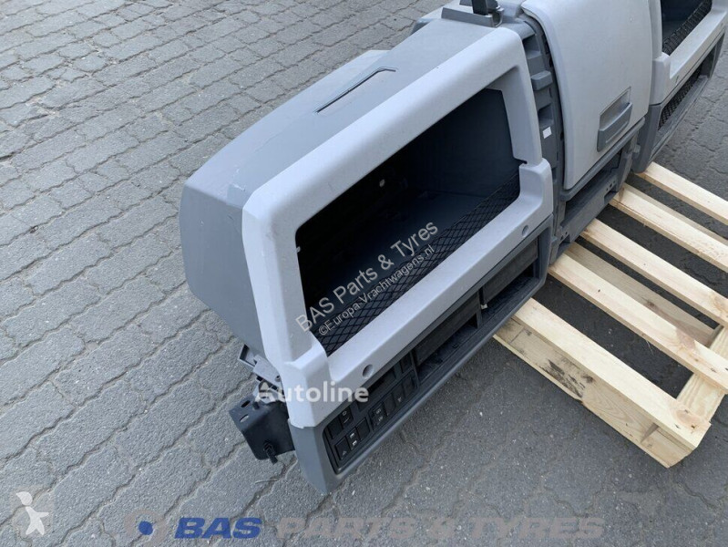 Запчасти для грузовика Renault Storage space