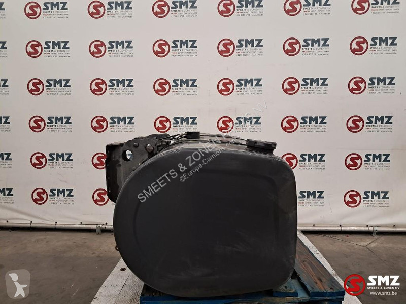 Renault Occ brandstoftank met steunen 415L...