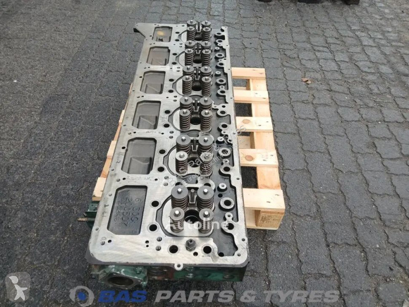 Vrachtwagenonderdelen Volvo Cylinderhead D16K...