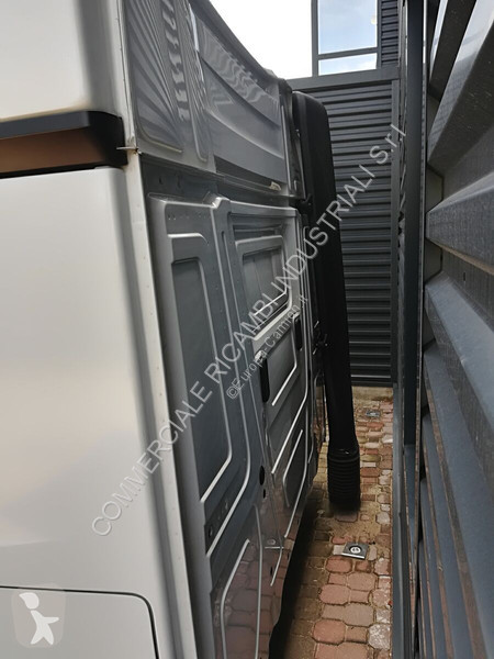 قطع غيار الآليات الثقيلة Mercedes ACTROS 2500...