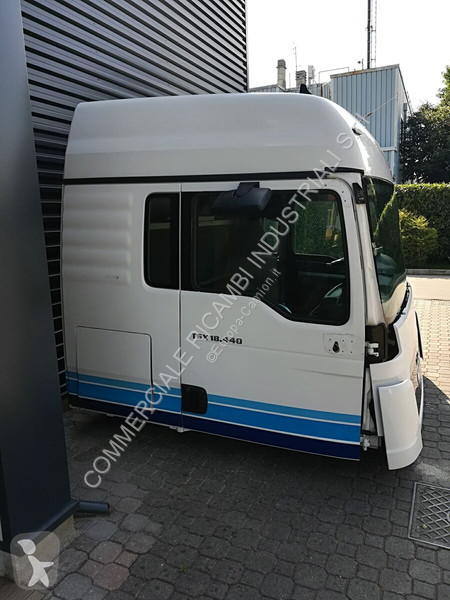 قطع غيار الآليات الثقيلة MAN XLX EURO 5