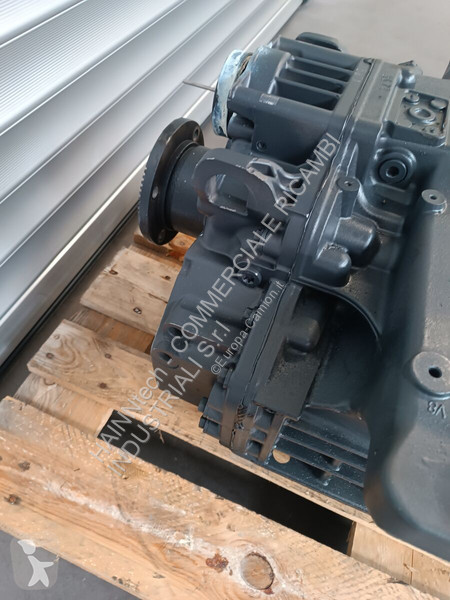 Pièces poids lourds Mercedes G211-12