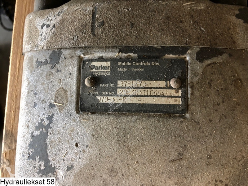 Vrachtwagenonderdelen Universeel Pump, tank and...