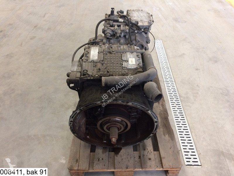 Reservdelar lastbilar Renault AT2412C, I shift,...