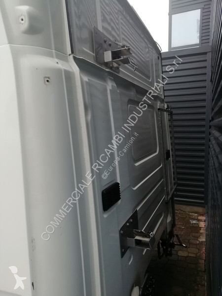 Pezzi di ricambio per mezzi pesanti Scania SEIE...