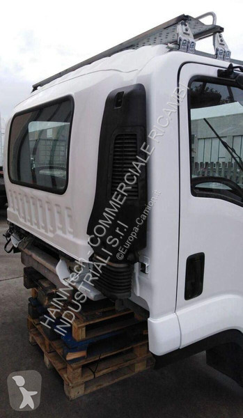 قطع غيار الآليات الثقيلة Isuzu F SERIES WIDE...