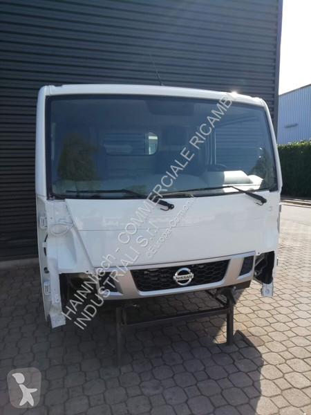قطع غيار الآليات الثقيلة Nissan NT400