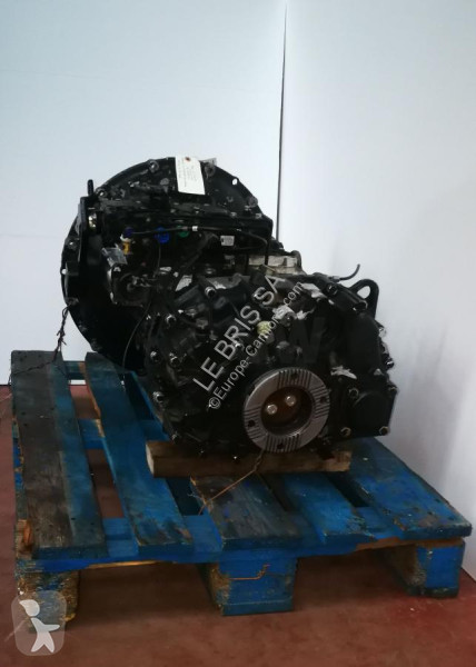 قطع غيار الآليات الثقيلة Renault BOITE DE...