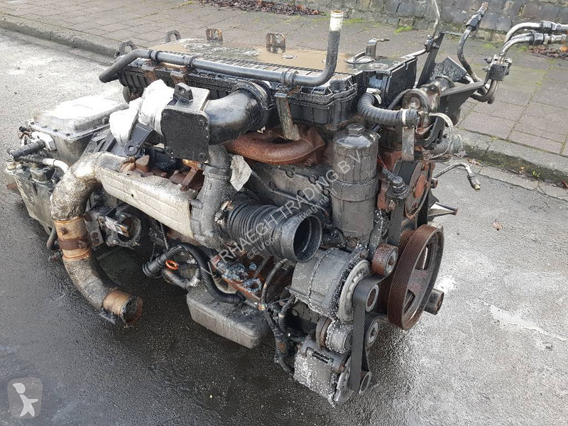 Náhradní díly pro kamiony Mercedes OM906.111/4-00