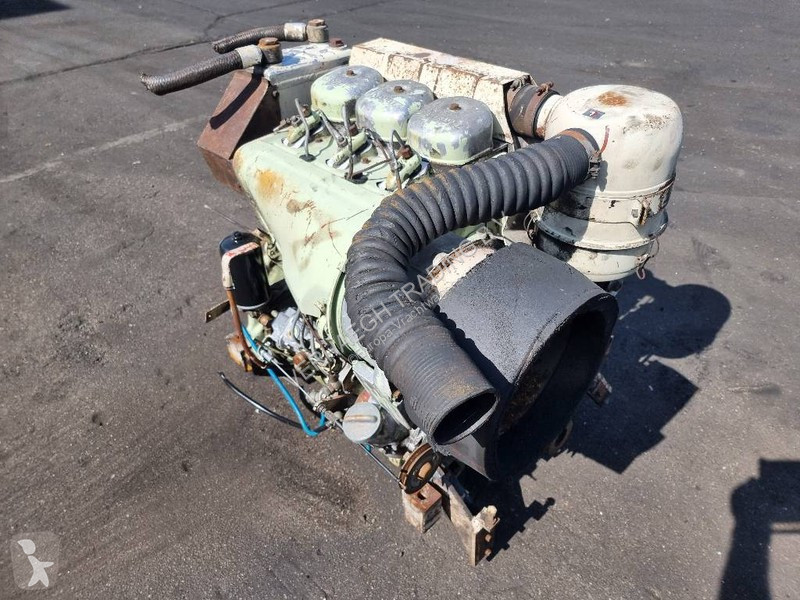 قطع غيار الآليات الثقيلة Deutz F3L912