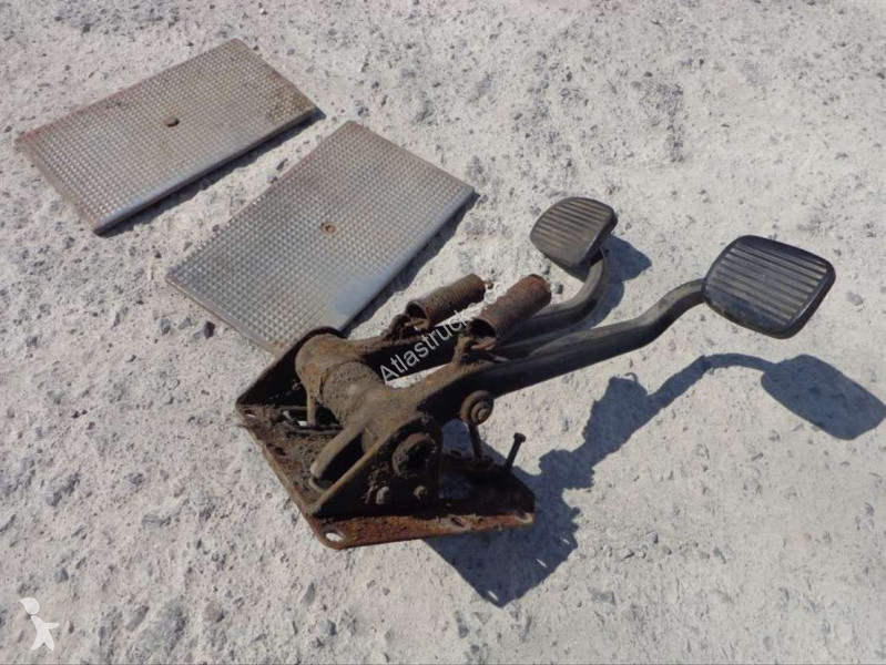Piese camioane Scania Brake AND Clutch Pedal...