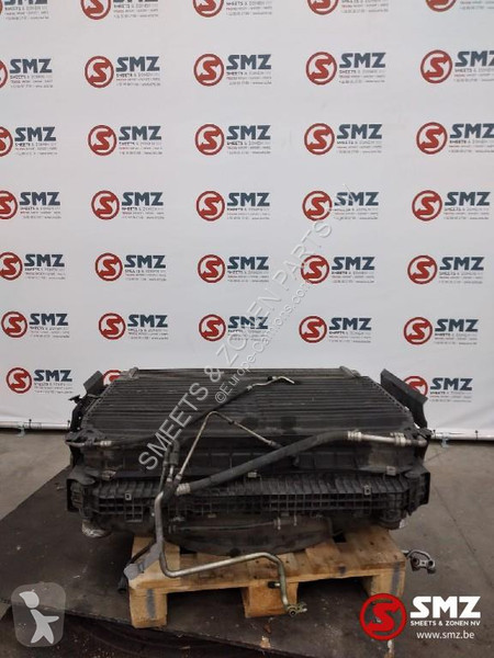Náhradní díly pro kamiony Mercedes Occ radiator...