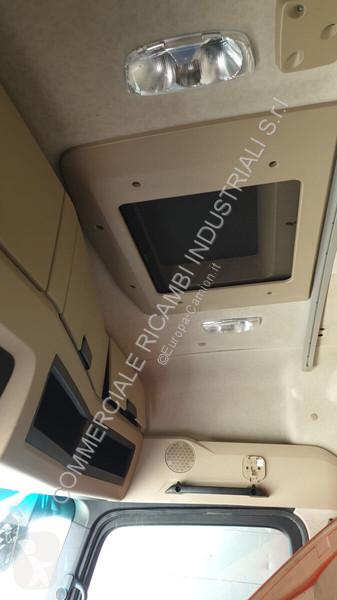 قطع غيار الآليات الثقيلة Mercedes ACTROS 2500mm...