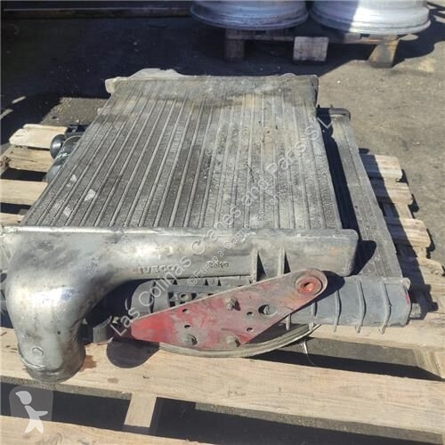 Reservdelar lastbilar Iveco Radiateur de...