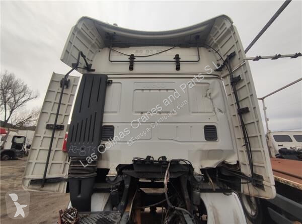 Náhradní díly pro kamiony Iveco Cabine AS...