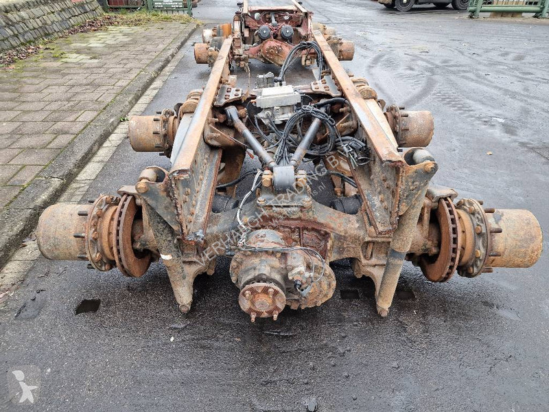 Reservdelar lastbilar Mercedes Tandem axle