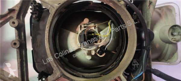 Vrachtwagenonderdelen DAF Phare pour camion  95...