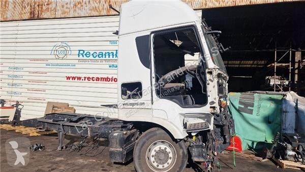 Reservdelar lastbilar Iveco Ressort à lames...