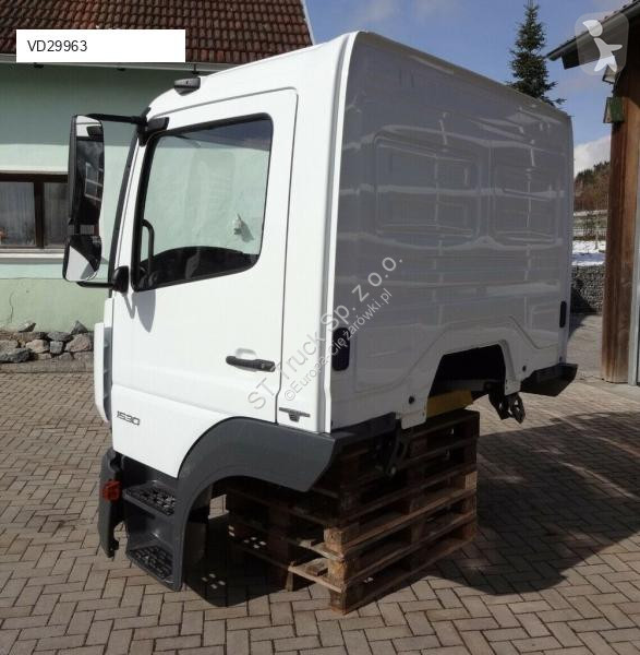 Náhradní díly pro kamiony Mercedes Cabine pour...