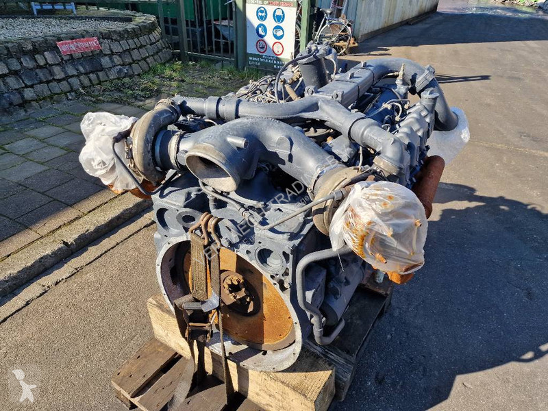 قطع غيار الآليات الثقيلة Mercedes OM443
