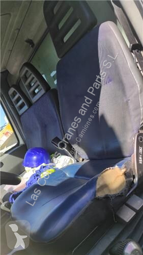 Reservdelar lastbilar Iveco Siège pour camion...