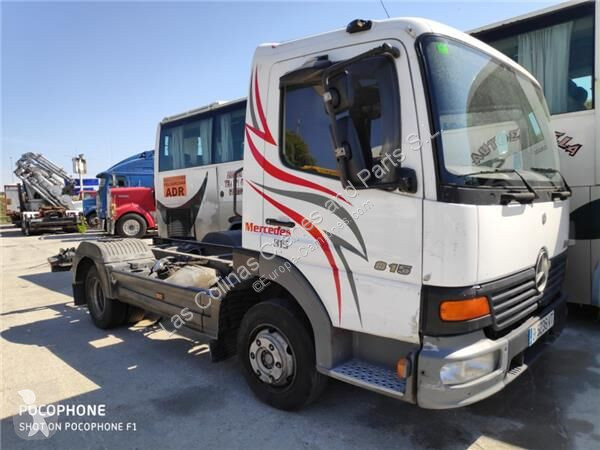 Pièces poids lourds OM Réservoir de carburant...