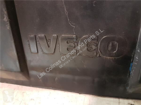 Vrachtwagenonderdelen Iveco Boîtier de batterie...