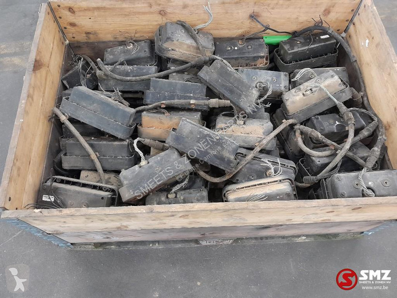 Vrachtwagenonderdelen Renault Occ set 50...