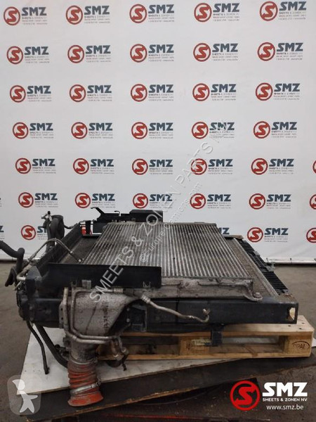 Ricambio per autocarri Mercedes Occ radiator +...