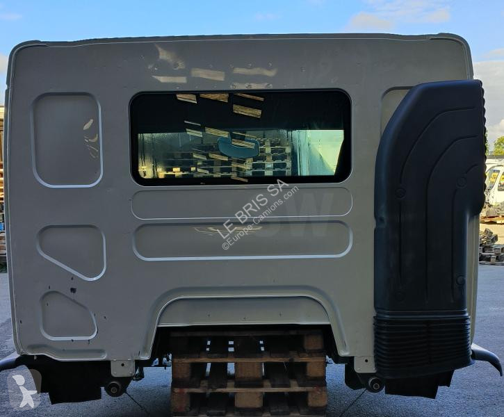 Pièces poids lourds Renault CABINE COURTE RVI...