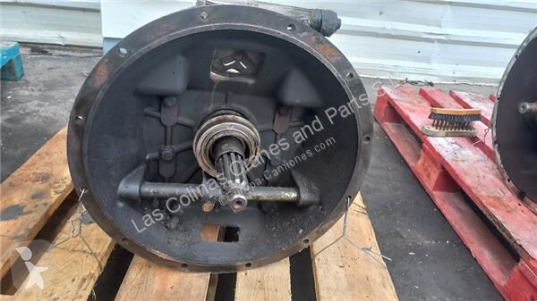 Piese camioane Nissan Boîte de vitesses pour...
