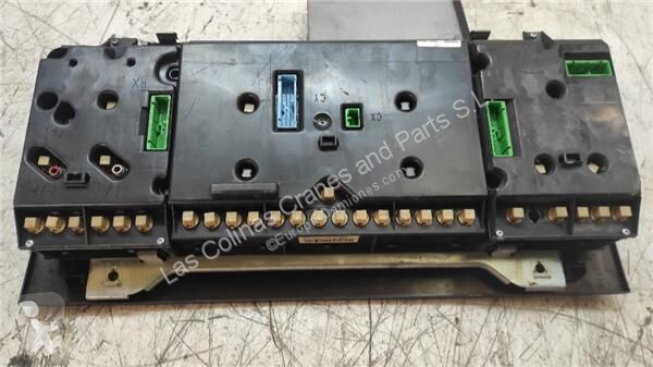 Reservdelar lastbilar Volvo Tableau de bord...
