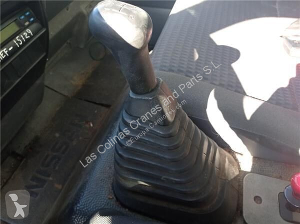 Ricambio per autocarri Nissan Levier de...