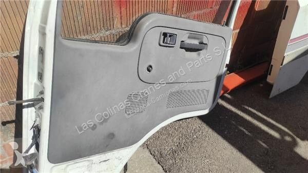 Piese camioane Nissan Porte pour camion lÃ©ger...