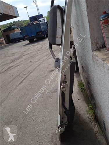 Náhradní díly pro kamiony Nissan Porte pour...