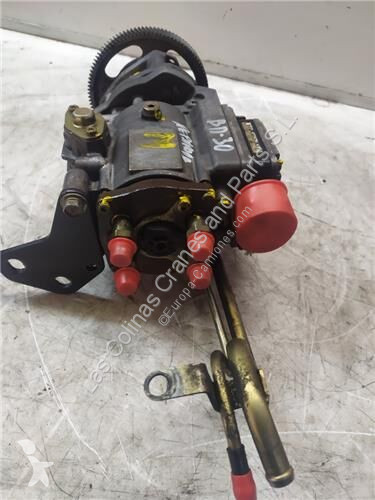 Pièces poids lourds Nissan Pompe à carburant...