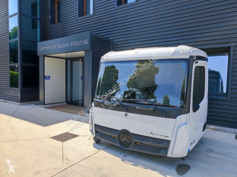 قطع غيار الآليات الثقيلة Mercedes AROCS ACTROS...
