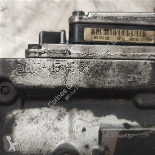 Piese camioane Nissan Pompe d'injection pour...