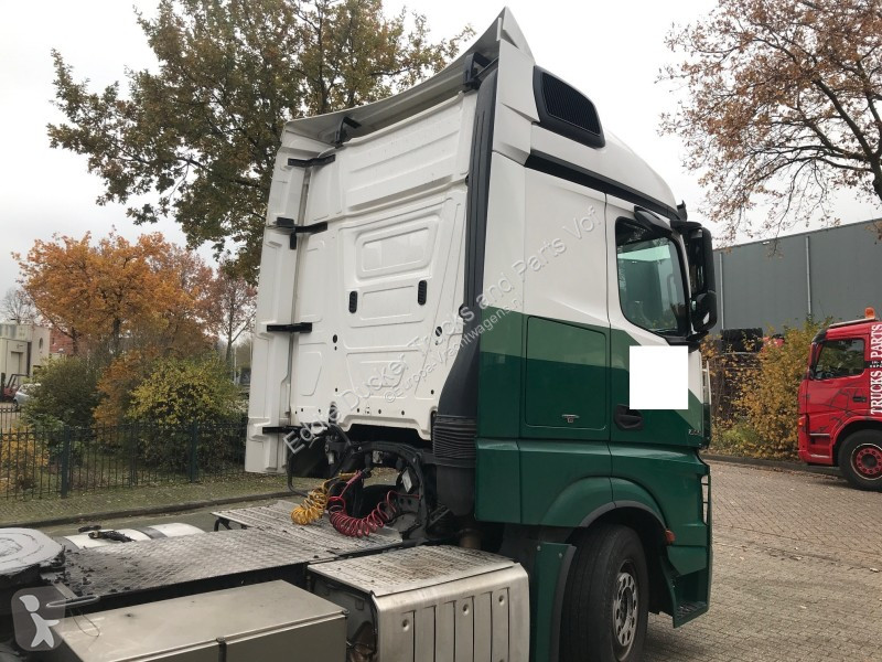 Vrachtwagenonderdelen Mercedes A 0006000101...