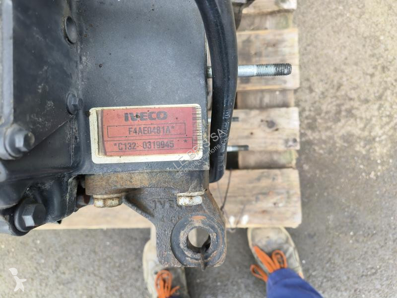 Reservdelar lastbilar Iveco  100E17