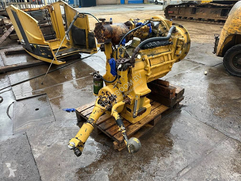 Reservdelar lastbilar Caterpillar hydrolic pump...
