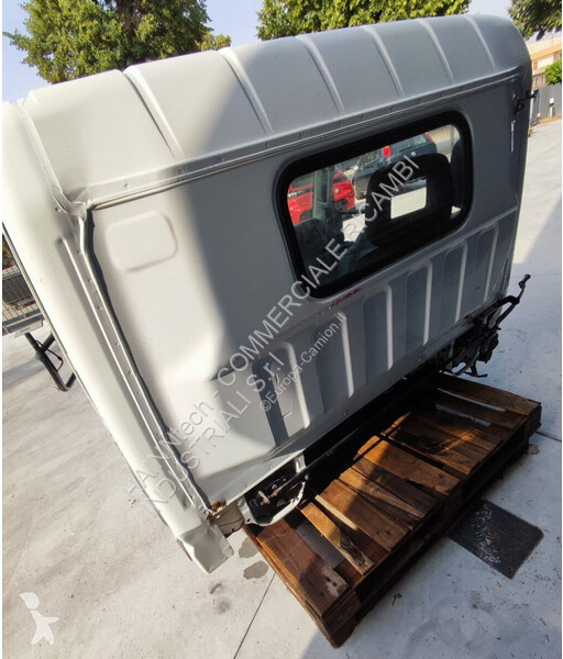 Pièces poids lourds Mitsubishi 2684