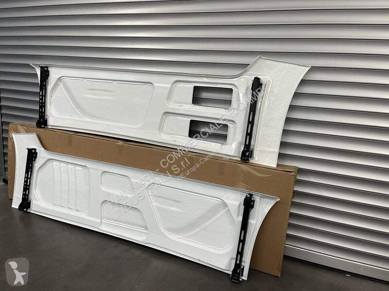 Ricambio per autocarri Mercedes AROCS ACTROS