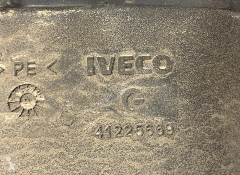 قطع غيار الآليات الثقيلة Iveco (01.02-)