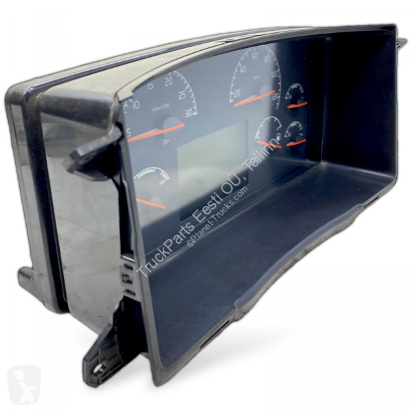 Náhradní díly pro kamiony Volvo FM9 (01.01-1205)
