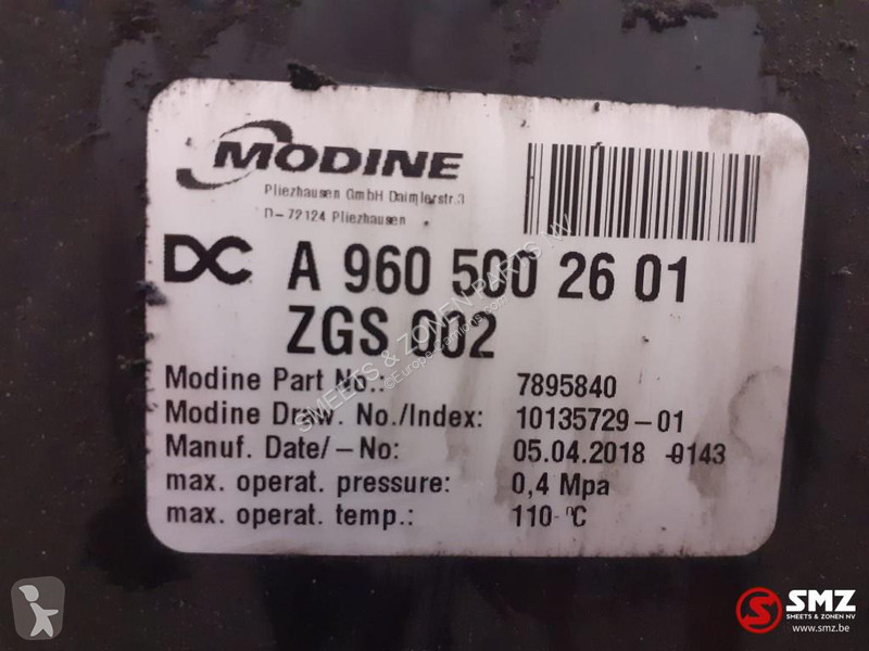 Reservdelar lastbilar Mercedes Occ radiator +...