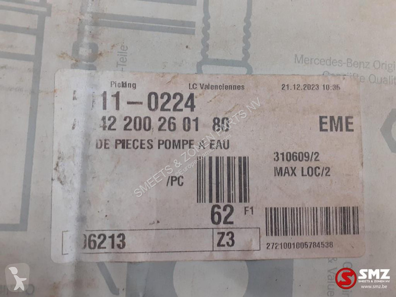 Pièces poids lourds Mercedes waterpomp OM501...