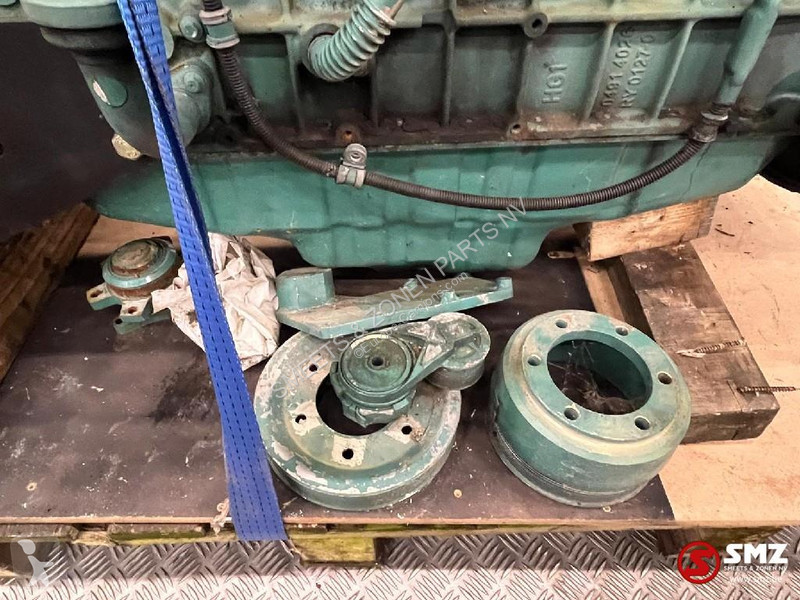 Náhradní díly pro kamiony Volvo Occ motor...