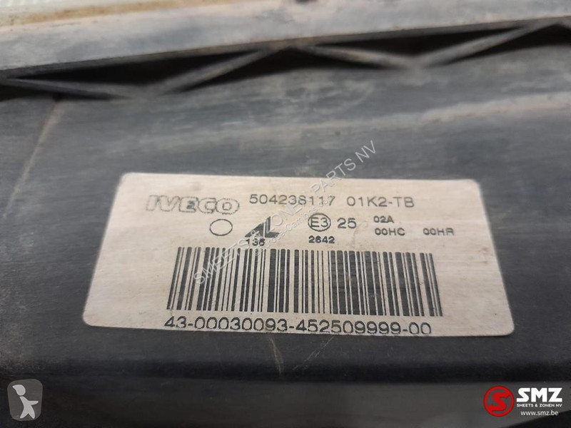 Reservdelar lastbilar Iveco Occ koplamp links...